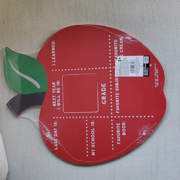 REVERSIBLE CHALK BOARD SIGN - Picture 3 of 6